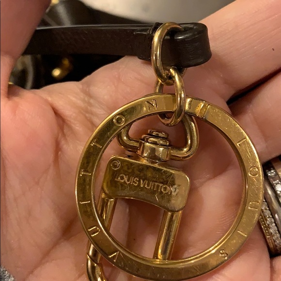 Artsy MM in deep chocolate brown Empreinte Leather - Picture 5 of 8